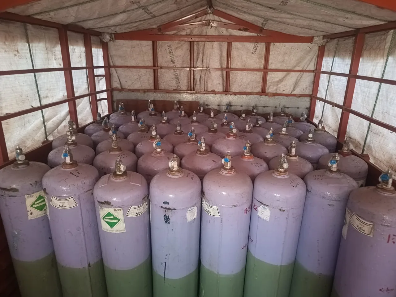 Refron R-22 refrigerant cylinders racked in stock at Shree Suswani Refrigeration, Secunderabad
