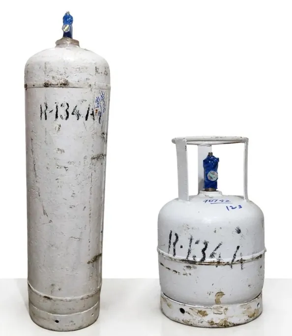 Stallion R-134a refrigerant cylinders, large and small formats, stocked by Shree Suswani Refrigeration in Secunderabad
