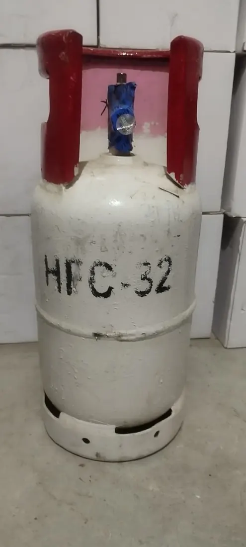 Stallion R-32 refrigerant cylinder, smaller format, stocked in Secunderabad