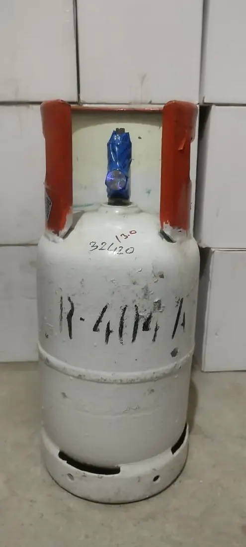 Stallion R-404A refrigerant cylinder, smaller format, stocked in Secunderabad