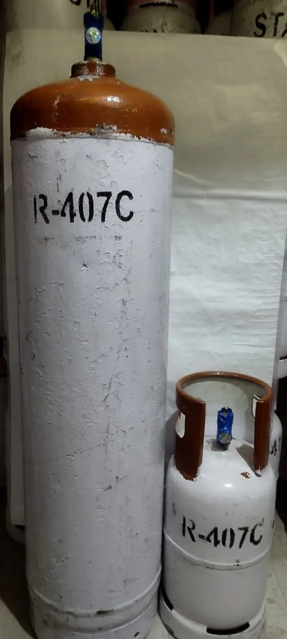 Stallion R-407C refrigerant cylinders, large and small formats, stocked by Shree Suswani Refrigeration in Secunderabad